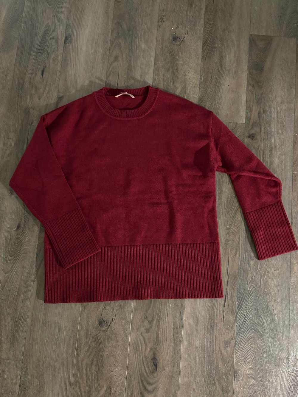 Philosophy Women’s Crewneck Sweater in Deep Burgundy